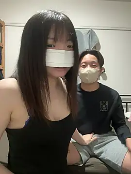 Snapshot of CoYu-528 chatting on November 2, 2:03 am CoYu-528 online show from November 2, 2:03 am