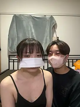 Snapshot of CoYu-528 chatting on November 11, 3:12 pm CoYu-528 online show from November 11, 3:12 pm