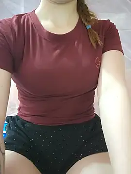 LylyCii6969 online show from June 7, 3:10 am