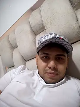 Martinandres777 online show from October 26, 2:28 am