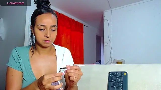 Kendall honea online show from June 18, 11:36 am