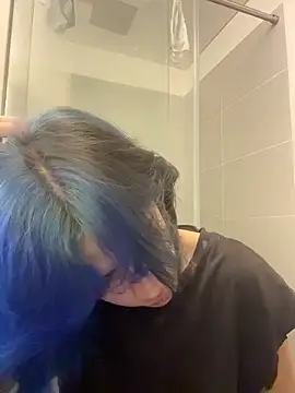 Snapshot of sukulaurens chatting on March 18, 12:19 pm sukulaurens online show from March 18, 12:19 pm