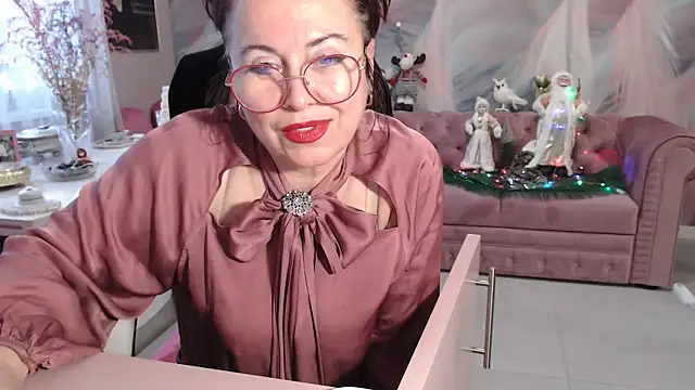 Arisa5000 online show from January 13, 2:00 pm
