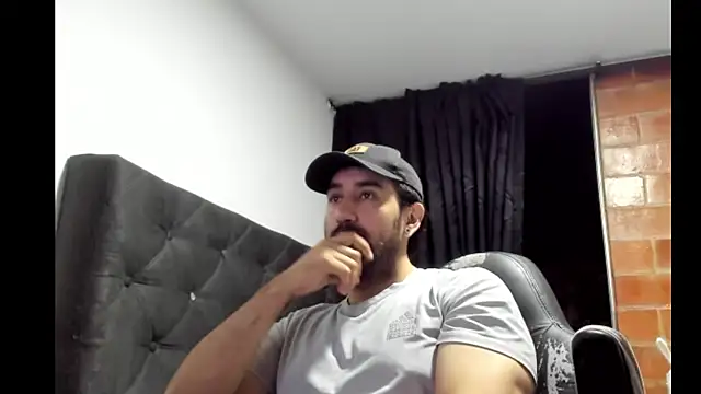 coolfriki online show from January 19, 2:37 am