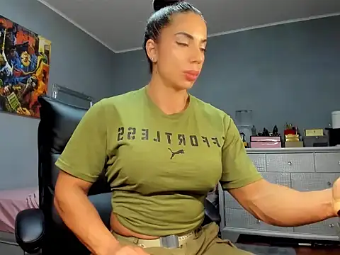 Alesyamuscledollxh online show from October 4, 5:00 pm