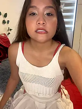  lizzybrit  online show from October 7, 7:22 pm