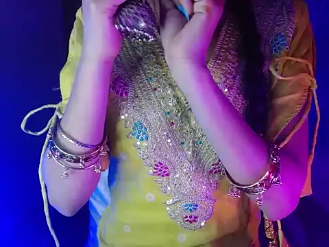 Roiseeee online show from February 26, 4:55 am