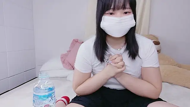 Snapshot of Nagi_25 chatting on October 11, 10:58 am Nagi 25 online show from October 11, 10:58 am
