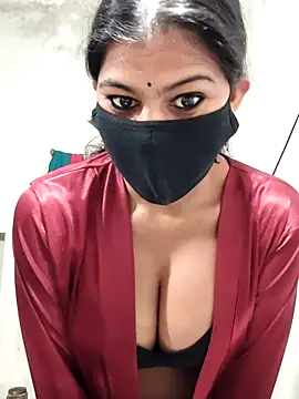 Snapshot of Miya_sistar chatting on November 24, 6:18 pm Miya sistar online show from November 24, 6:18 pm