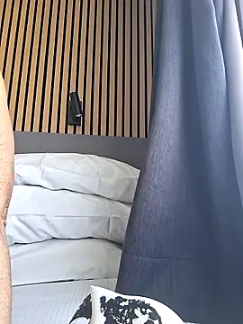 Pimentine online show from February 6, 2:05 am