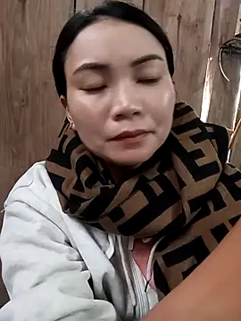 kun-love online show from November 14, 2:32 am