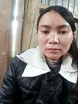 Snapshot of kun-love chatting on February 6, 2:16 am kun-love online show from February 6, 2:16 am