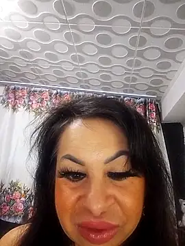 Snapshot of sonya_wet chatting on May 19, 4:19 am sonya wet online show from May 19, 4:19 am
