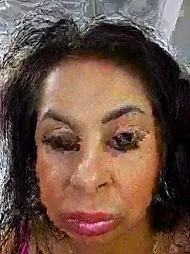 Snapshot of sonya_wet chatting on June 17, 4:04 am sonya wet online show from June 17, 4:04 am