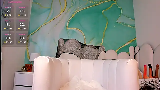 Snapshot of bbyalexxxa chatting on October 11, 12:15 pm bbyalexxxa online show from October 11, 12:15 pm