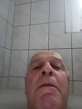 Snapshot of rudy-kralik chatting on November 25, 2:39 pm rudy-kralik online show from November 25, 2:39 pm