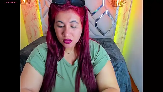 Snapshot of Addyy_02 chatting on March 23, 7:29 pm Addyy 02 online show from March 23, 7:29 pm