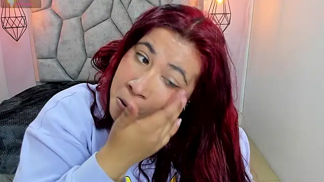 Snapshot of Addyy_02 chatting on March 31, 7:14 pm Addyy 02 online show from March 31, 7:14 pm