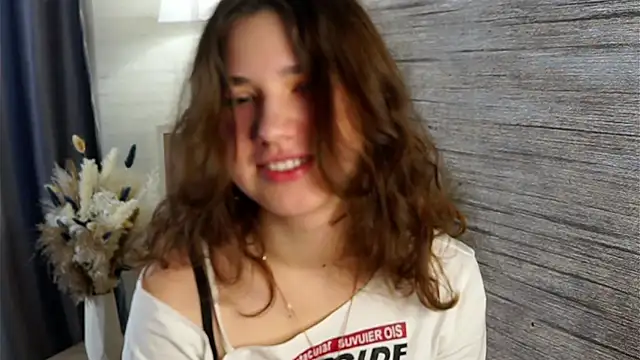 AmmieGerber online show from October 17, 1:31 am