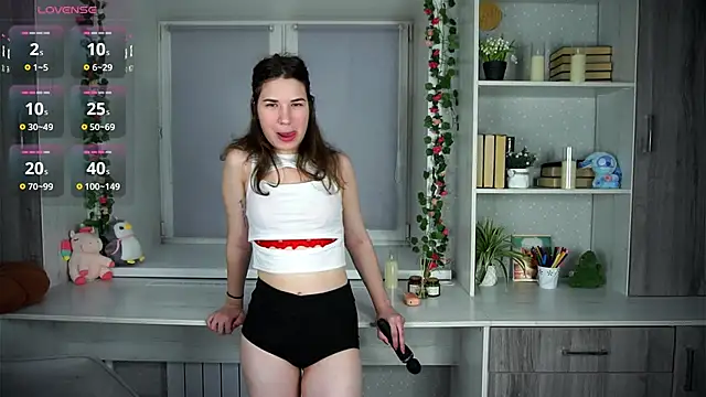 AmmieGerber online show from November 18, 1:33 am