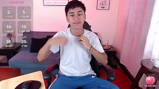 Alancum7 online show from June 9, 1:23 pm
