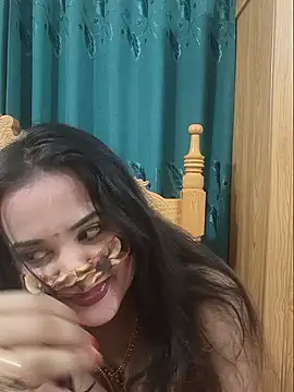 Beauty Queen Soniya online show from June 6, 11:42 pm
