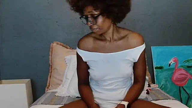 Snapshot of NaughtyCouga chatting on November 28, 6:49 am NaughtyCouga online show from November 28, 6:49 am