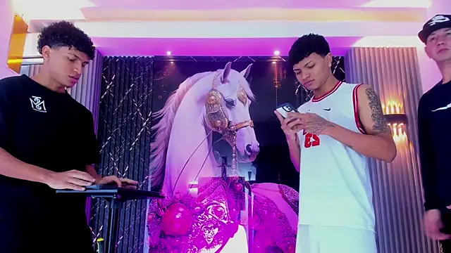  Gods of Olympus  online show from December 5, 4:43 am