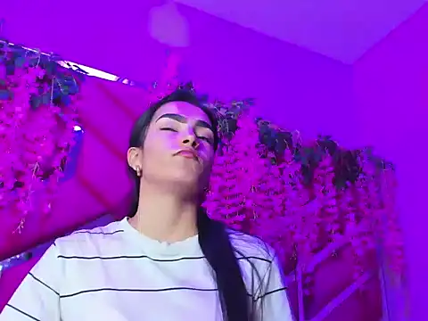 Snapshot of Gisell_Squirt_ chatting on October 14, 12:50 pm Gisell Squirt online show from October 14, 12:50 pm