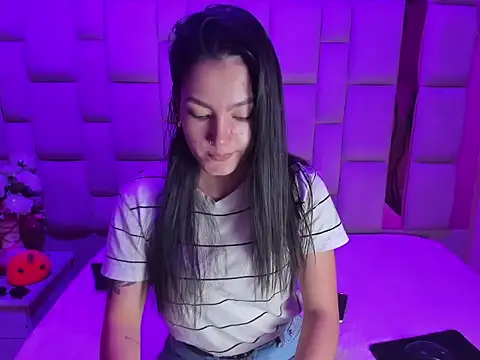 Snapshot of Gisell_Squirt_ chatting on November 18, 12:42 pm Gisell Squirt online show from November 18, 12:42 pm