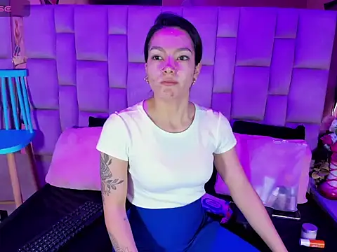 Snapshot of Gisell_Squirt_ chatting on December 15, 12:09 pm Gisell Squirt online show from December 15, 12:09 pm