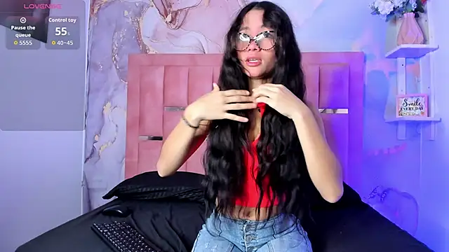 Snapshot of Isis_Blaze chatting on March 18, 3:42 am Isis Blaze online show from March 18, 3:42 am