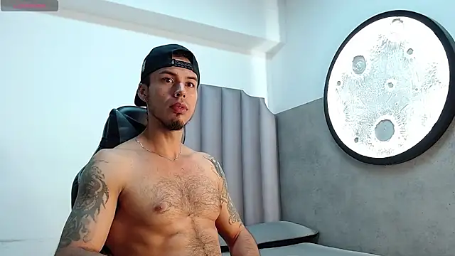 Rurik Jones online show from October 25, 12:02 pm