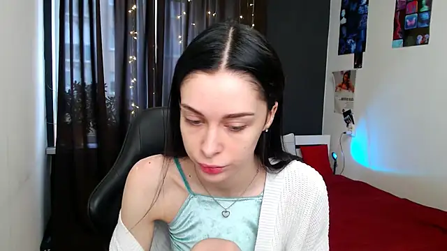 ariel is on vacation online show from October 23, 9:08 am