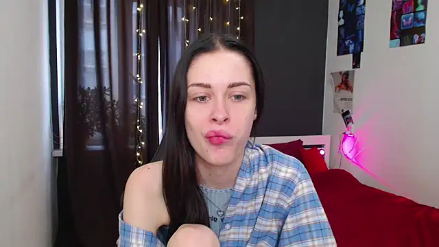 ariel is on vacation online show from November 5, 10:15 am