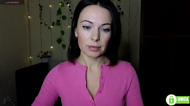 Snapshot of Rita_lovvylyou chatting on October 17, 5:21 am Rita lovvylyou online show from October 17, 5:21 am