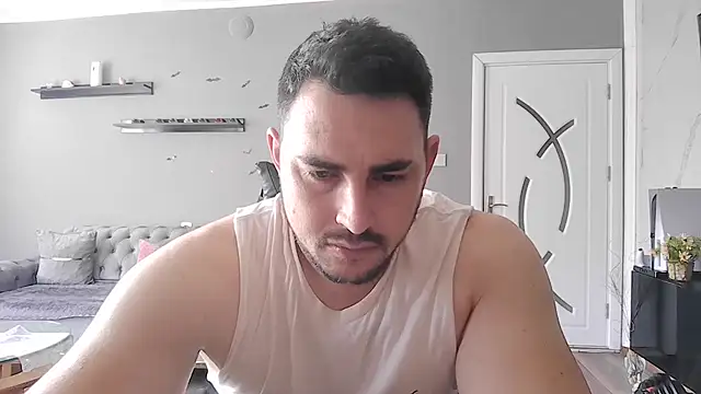 mastermute online show from March 4, 8:42 am