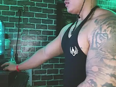 Snapshot of jordan_bigcock_ chatting on October 20, 12:11 am jordan bigcock online show from October 20, 12:11 am