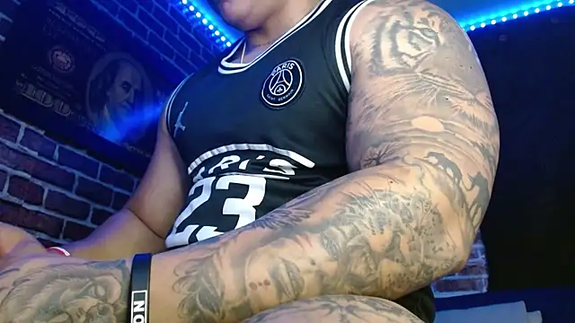 Snapshot of jordan_bigcock_ chatting on October 21, 4:35 am jordan bigcock online show from October 21, 4:35 am