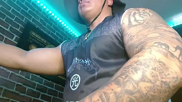 Snapshot of jordan_bigcock_ chatting on November 30, 6:45 pm jordan bigcock online show from November 30, 6:45 pm