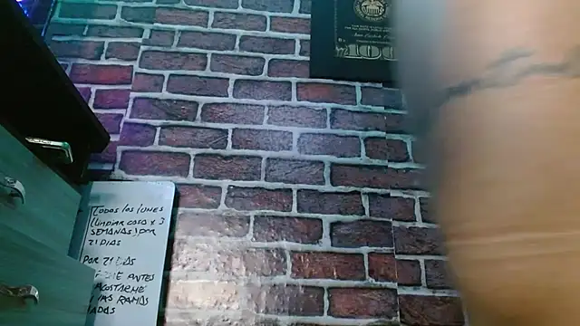 Snapshot of jordan_bigcock_ chatting on December 2, 7:09 pm jordan bigcock online show from December 2, 7:09 pm