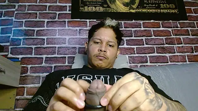 jordan bigcock  online show from May 8, 12:05 am