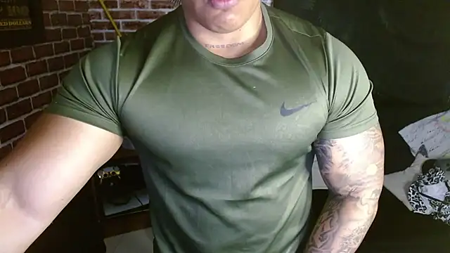 jordan bigcock  online show from May 13, 3:53 pm