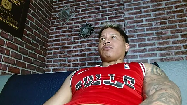 jordan bigcock  online show from June 28, 4:29 am