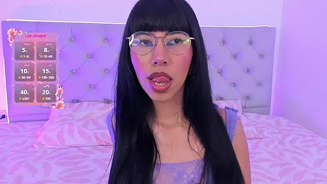 Snapshot of Nina_fox_0691 chatting on October 11, 1:42 pm Nina fox 0691 online show from October 11, 1:42 pm