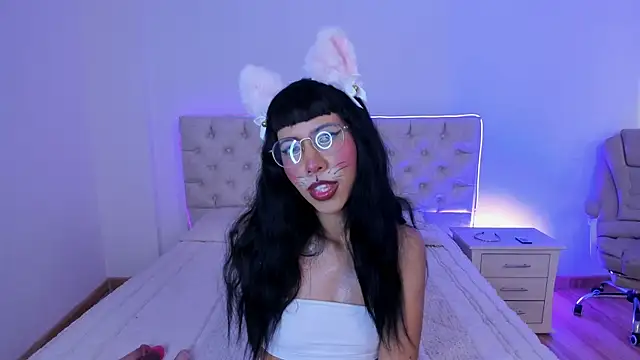 Snapshot of Nina_fox_0691 chatting on October 18, 12:39 pm Nina fox 0691 online show from October 18, 12:39 pm