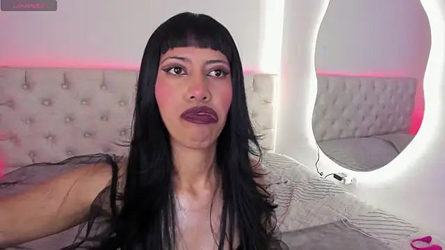 Snapshot of Nina_fox_0691 chatting on November 13, 12:37 pm Nina fox 0691 online show from November 13, 12:37 pm