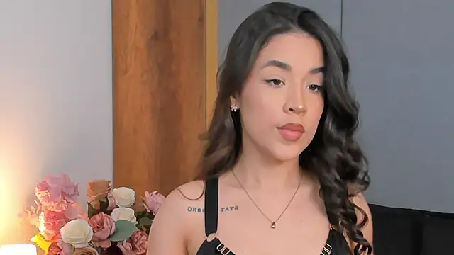 AryBlair online show from October 13, 11:38 pm