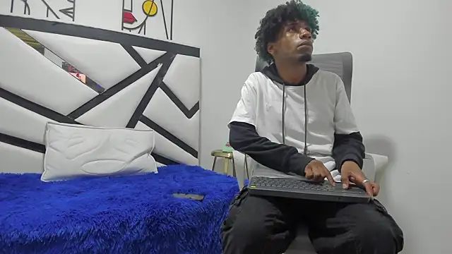 Snapshot of REDBRYAN_EBANO chatting on October 20, 7:14 pm REDBRYAN EBANO online show from October 20, 7:14 pm