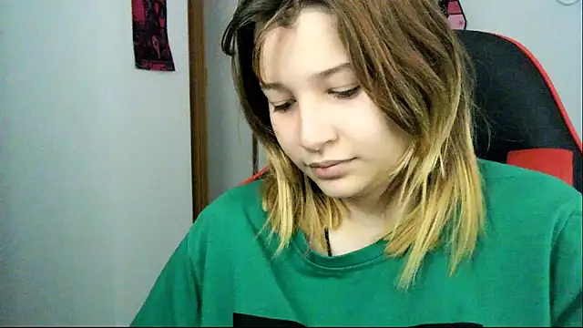 EmuOtori online show from February 2, 12:15 pm